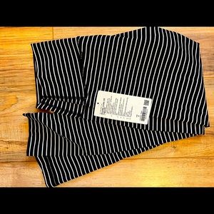 New with tags lululemon WunderUnder leggings black and white striped. Size 8